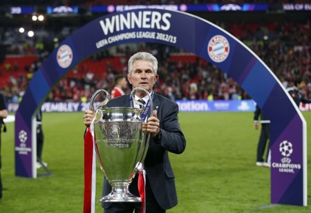 役运动员探 役运动员探